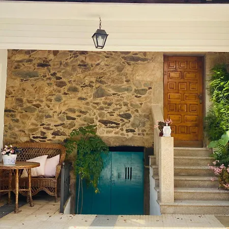 Pena De Roca * פונטה-ודרה