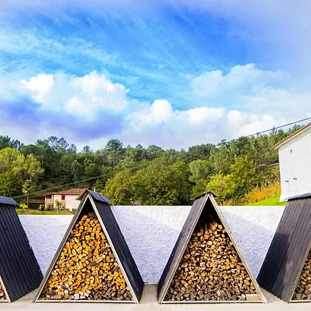 Pena De Roca * פונטה-ודרה