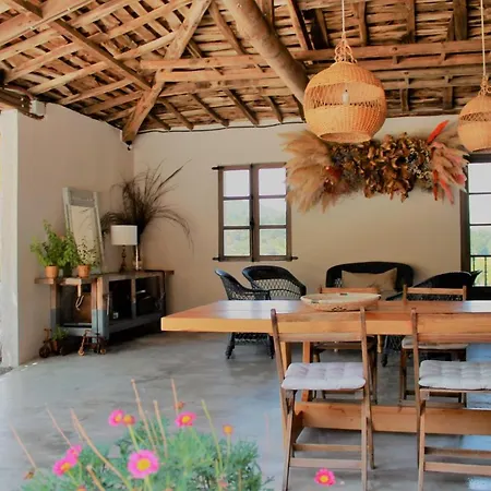 בית נופש Pena De Roca